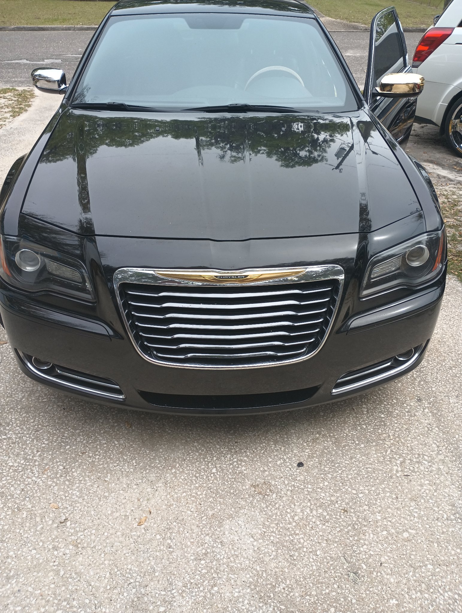 ChromeKarats gold plating work — Chrysler 300 — Gold Emblem & Mirror